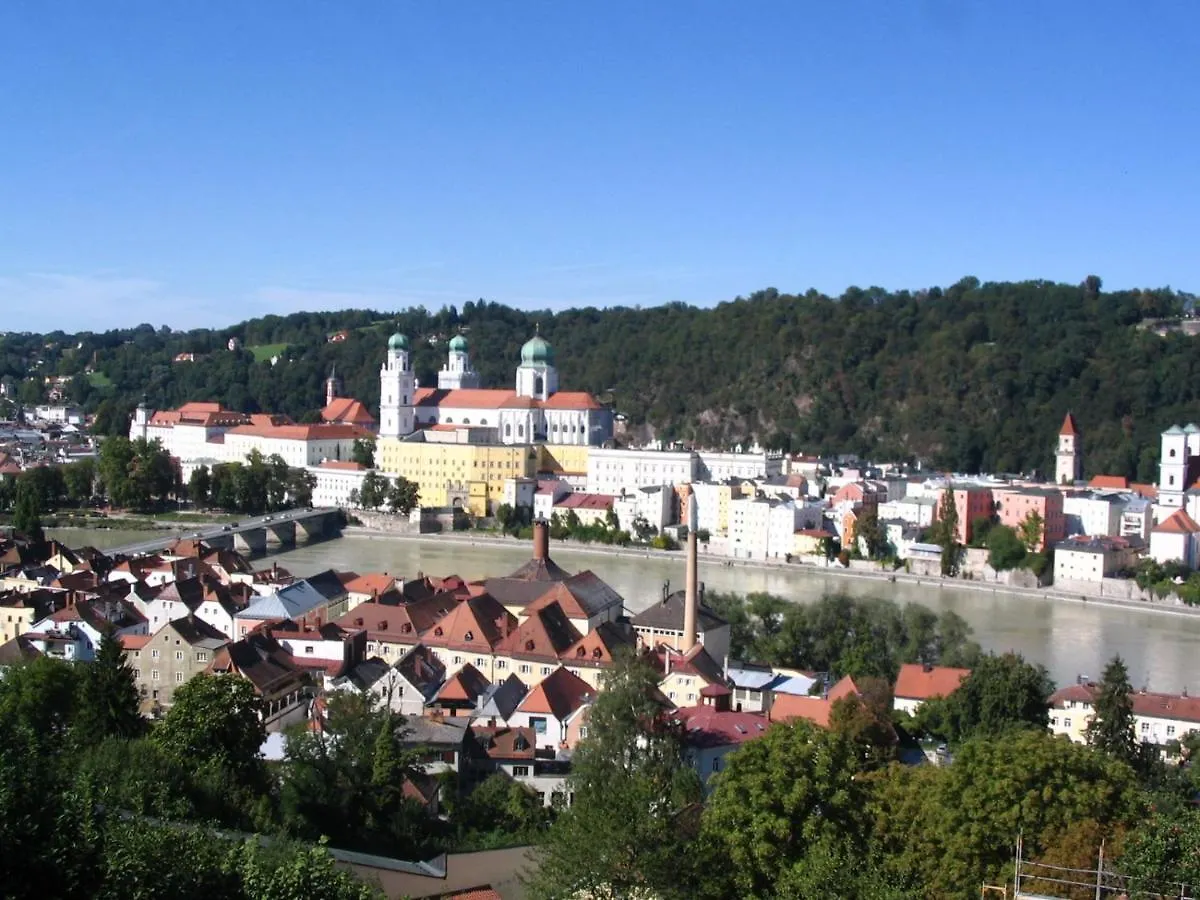 Pension Eva Neuhaus am Inn Vendégház